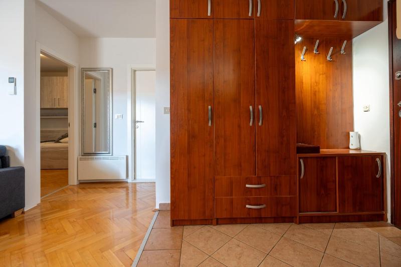 Apartment Makarska 29 - image 16