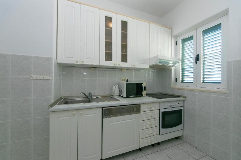 Apartment Brela 18 - image 27