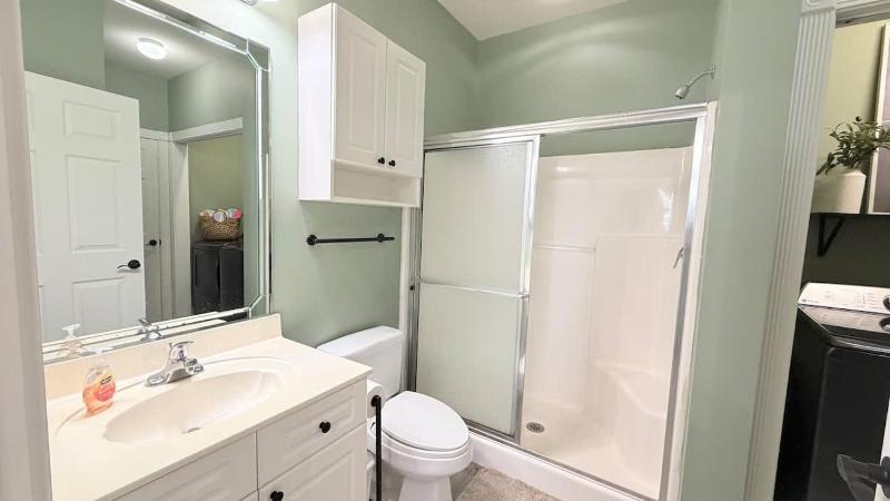 Beautiful ground floor Golf View condo - image 30