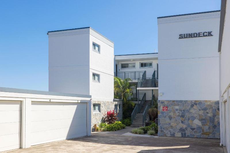 Sundeck Shoal Bay Ground floor with views and pool access - image 12