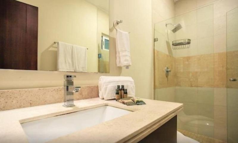 Grand Blue Playa - image 7