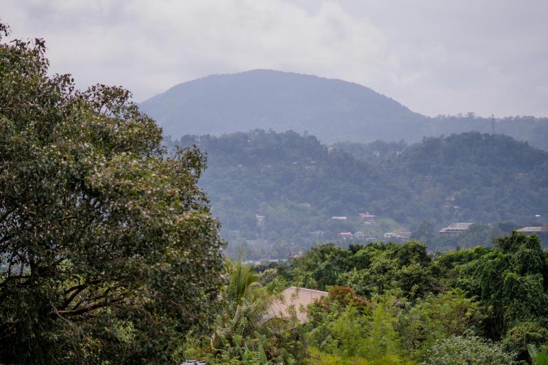 Grand View Hotel Kandy - image 12