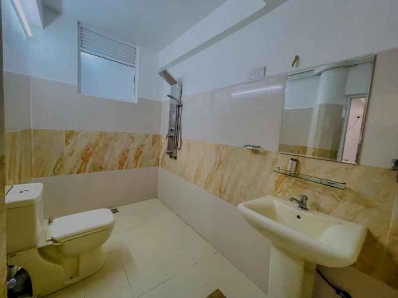 Grand View Hotel Kandy - image 14