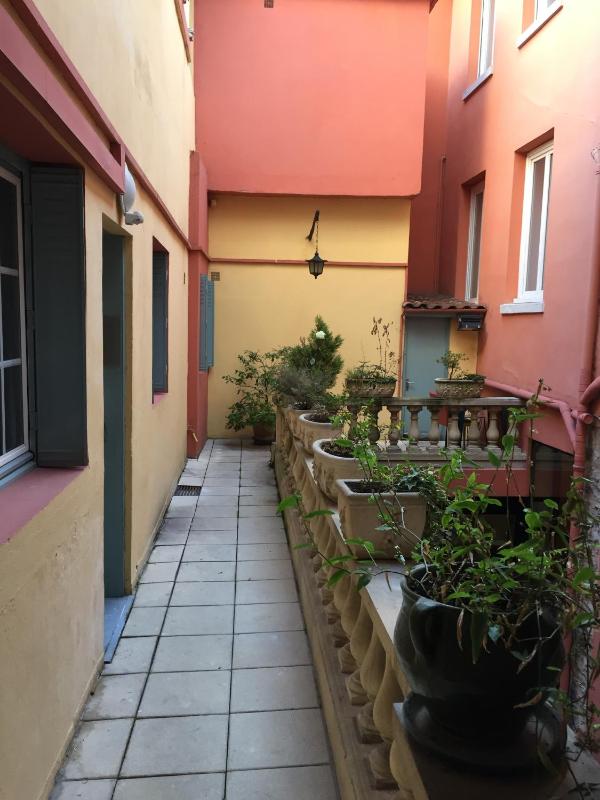 Standard Twin Room image 2