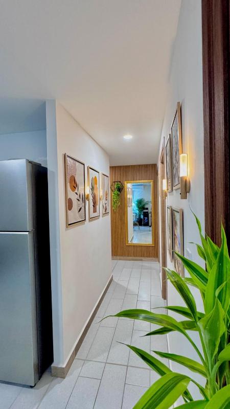 Apartamento con vistas balcón gym y parking - image 15