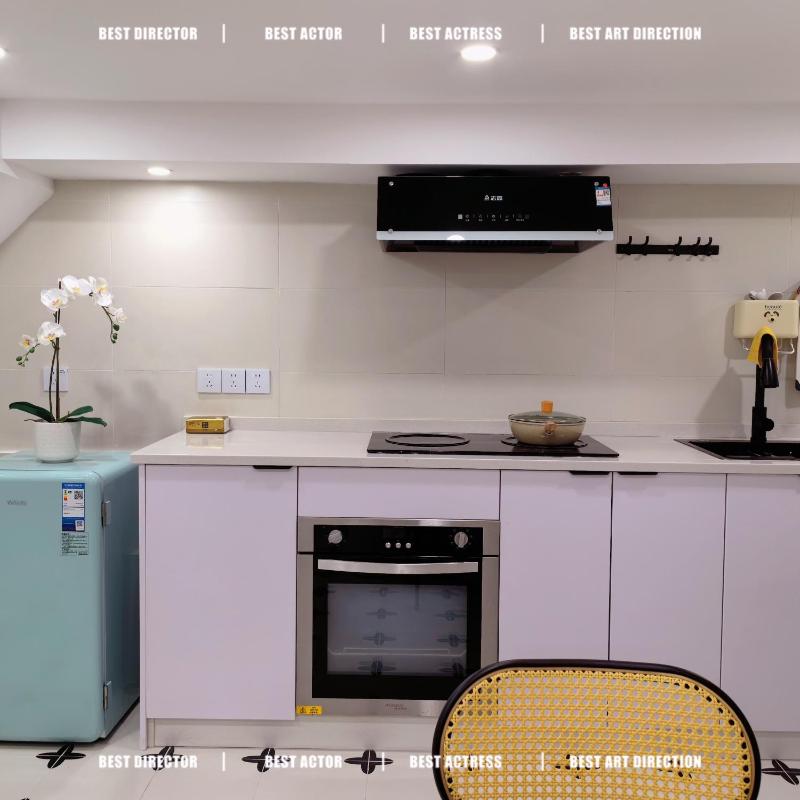Shanghai Hills & ZINN City Loft Near Metro Line 1 Changshu Rd and Close to Tianzi Fang - image 13
