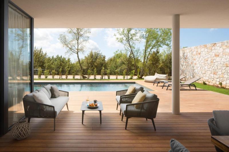 Luxury Villa Serenity Pula 3 with Heated Pool - image 3