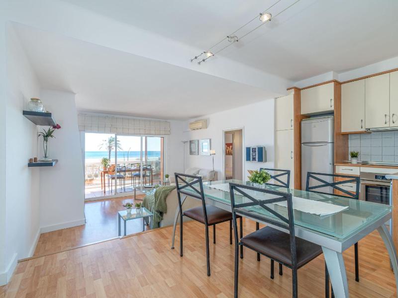 Apartamento de 3 Dormitorios Vista al Mar - HISP-288-54 - image 28