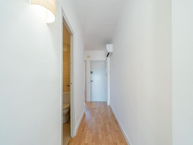 Apartamento de 3 Dormitorios Vista al Mar - HISP-288-54 - image 6