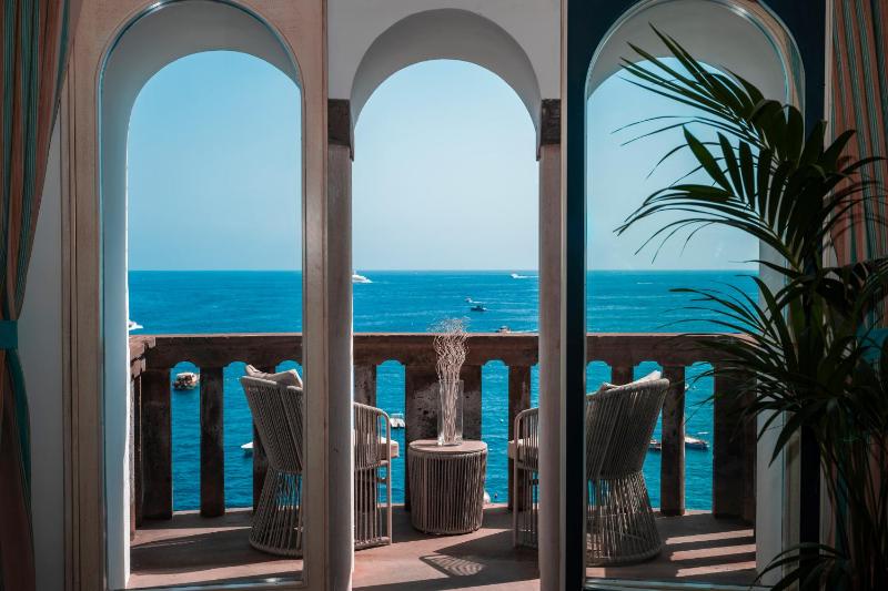 Villa Torre Trasita luxury suites - image 32