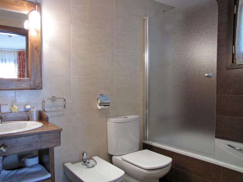 Triple Room with Mountain View image 3
