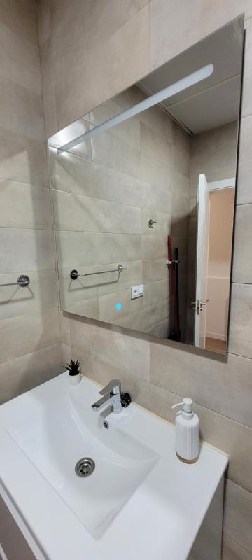 APARTAMENTOS IGLESIA DE SANTIAGo II - image 21