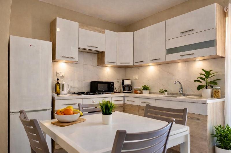 Bright & Stylish Central Sliema Escape - image 9