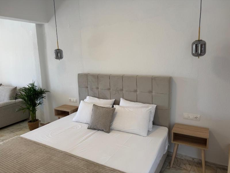 Stefanis House - image 41
