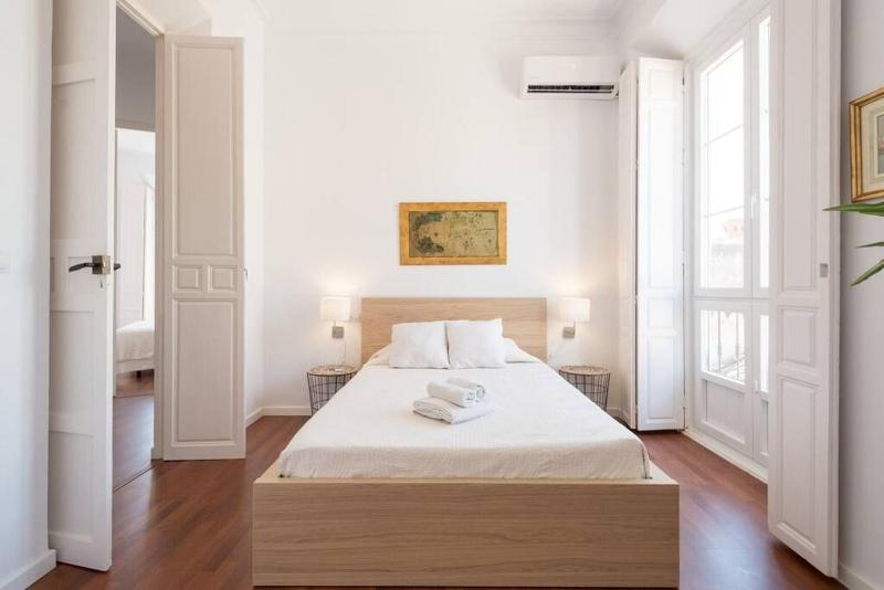 Sunny Málaga Apartments - image 40