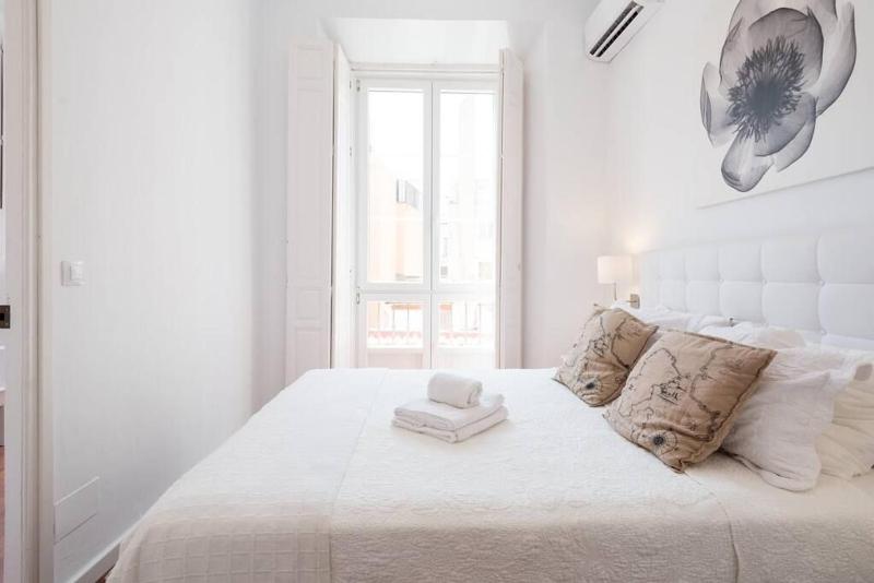 Sunny Málaga Apartments - image 15