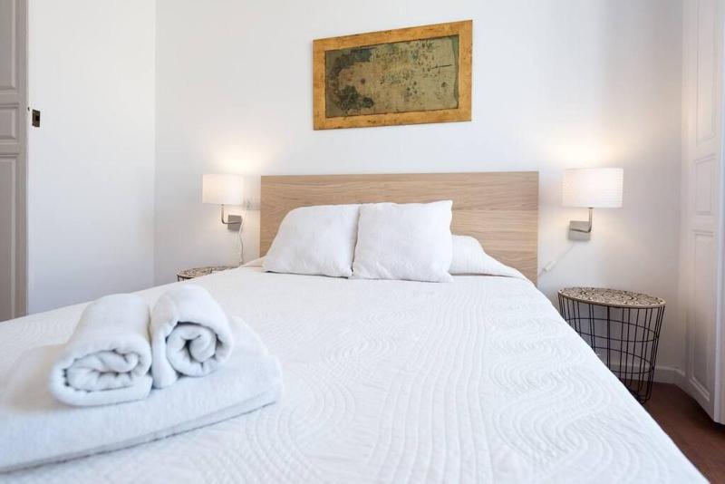 Sunny Málaga Apartments - image 11