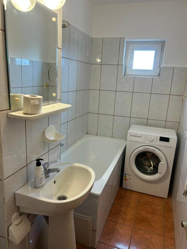 Spitalul Județean-Parc Pădurice Apartament - image 3