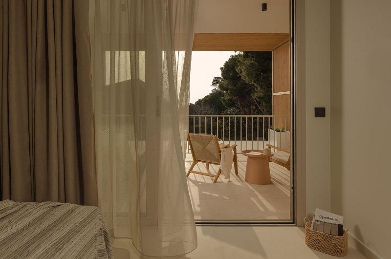 Kiva Luxury Suites Villas - image 6
