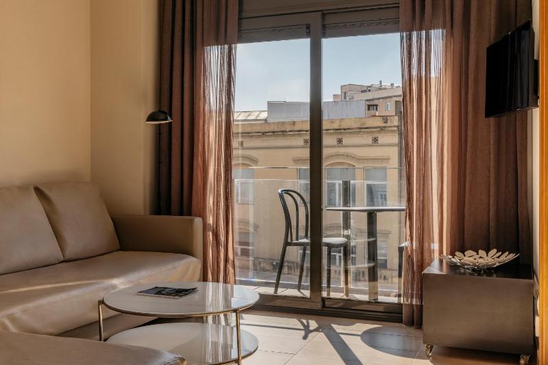 Barcelona Apartment Gran de Gràcia - image 14