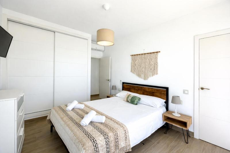 Capistrano Blue - image 7