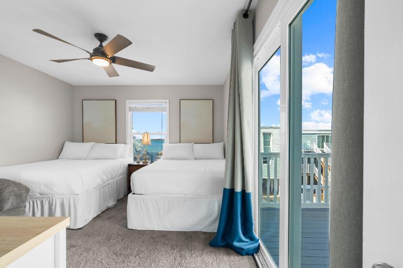 Boardwalk Unit A18 - image 3