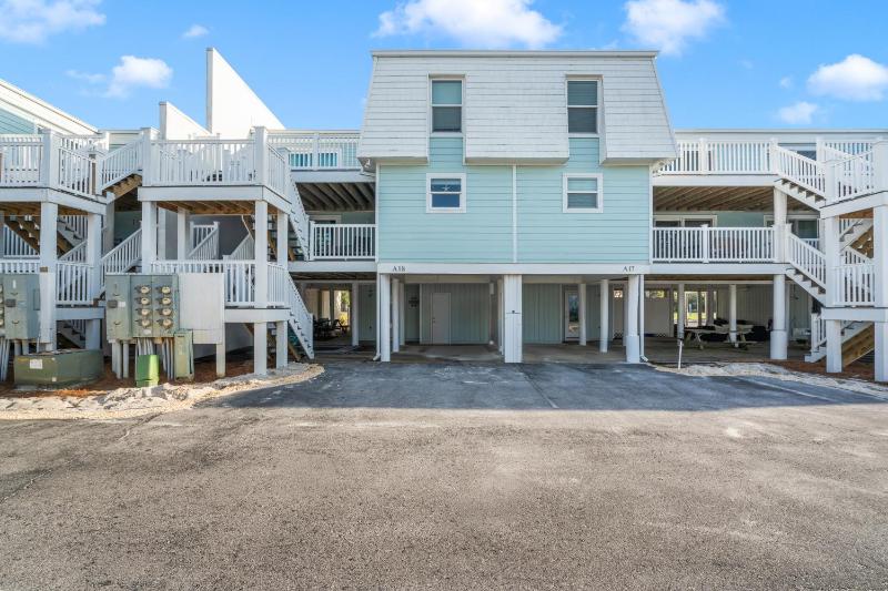 Boardwalk Unit A18 - image 32
