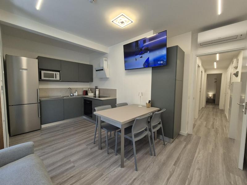 Monica Apartment - image 8