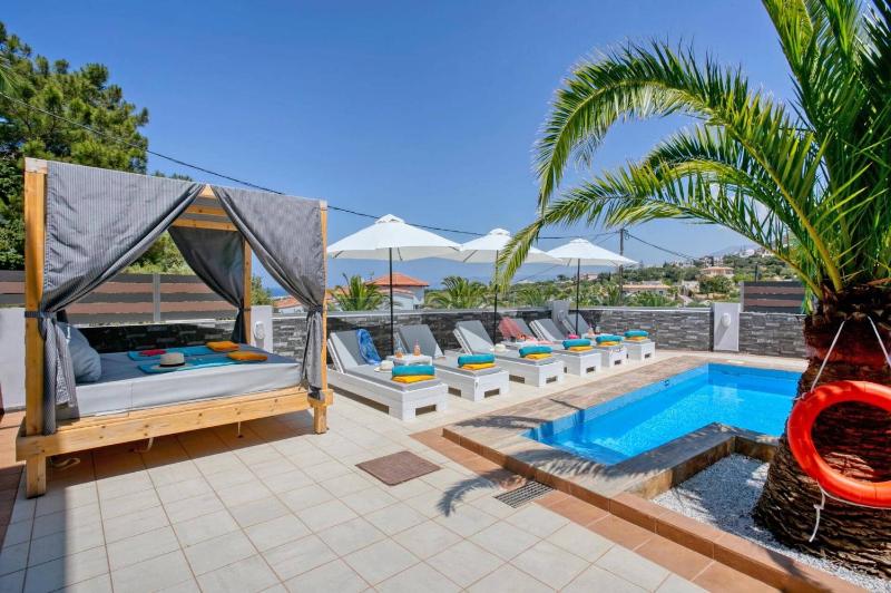 Villa Omega by Villa Plus - image 12