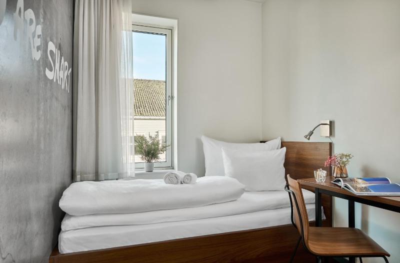 Smarthotel Tromsø - image 23