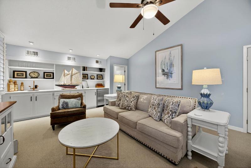 12 Brigantine. - image 3