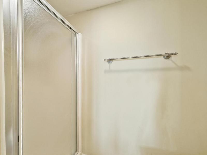 1201 Villamare. - image 31