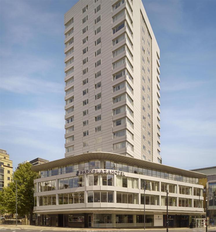 Park Plaza Leeds - image 38