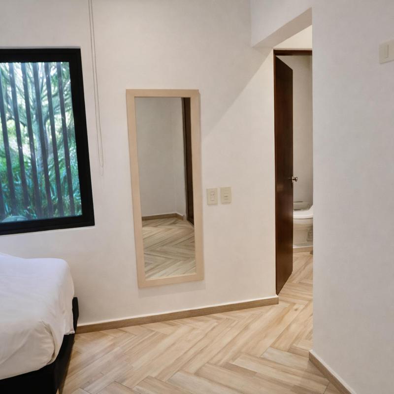 NEW! YaxxLum 2BR pool jacuzzi HoTube HeusHaven - image 13