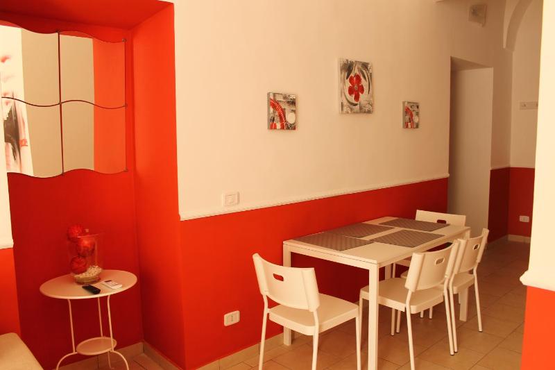 B&B La Torretta Chiaia - image 15