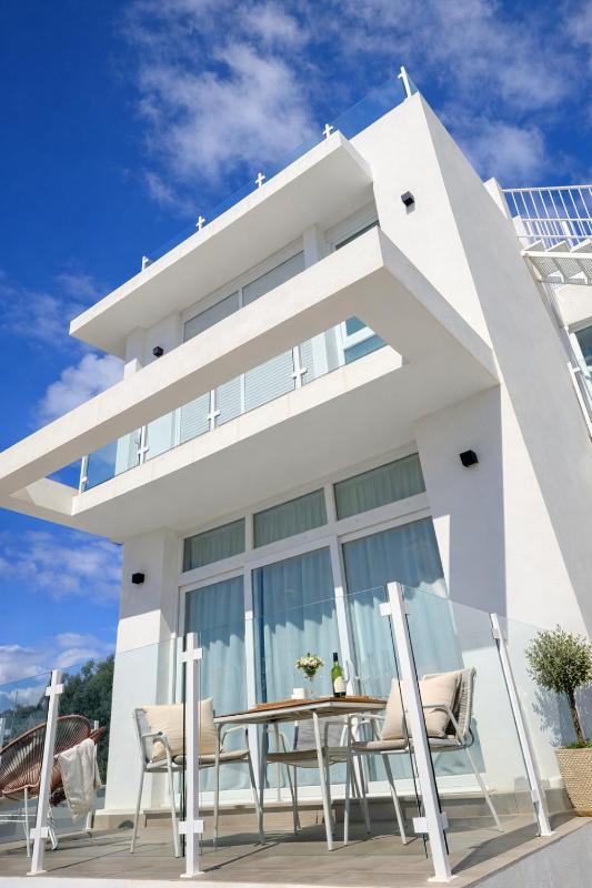 Capistrano Blue - image 22