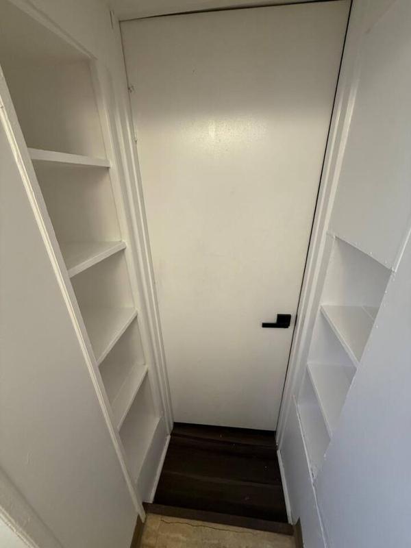 New * 3bd 2bath Free Parking w/ 500 MPBS Wi-Fi - image 9
