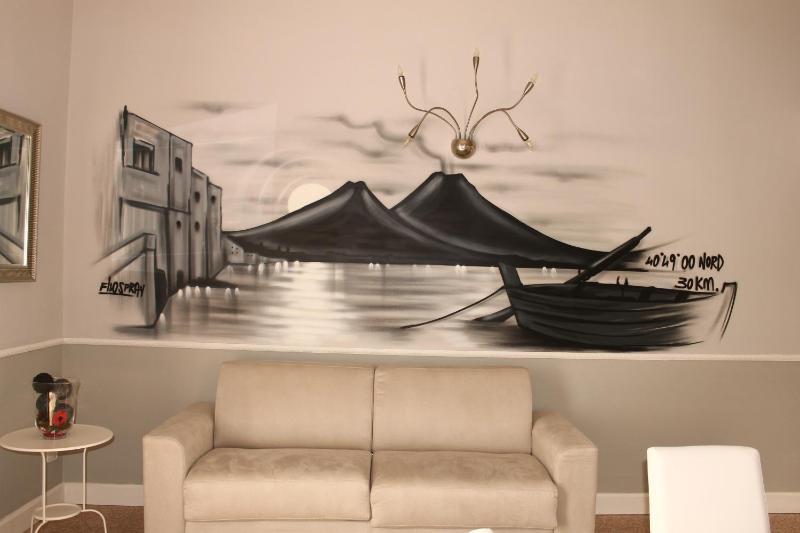 B&B La Torretta Chiaia - image 4