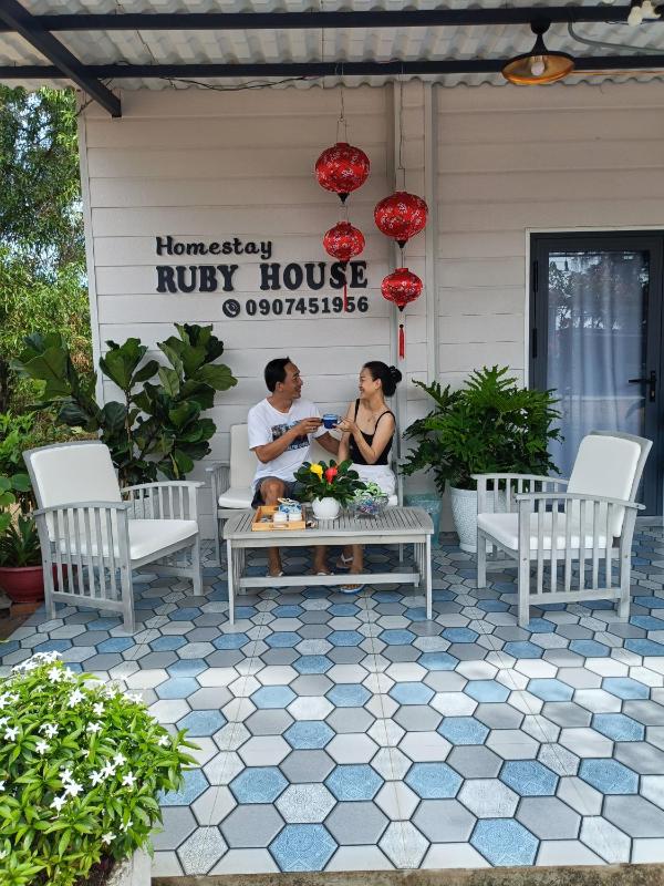 Ruby House homestay 1 Bedroom beachfront - image 18