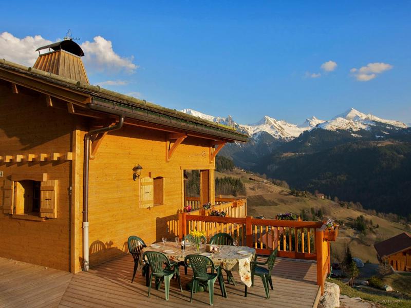 Chalet image 1