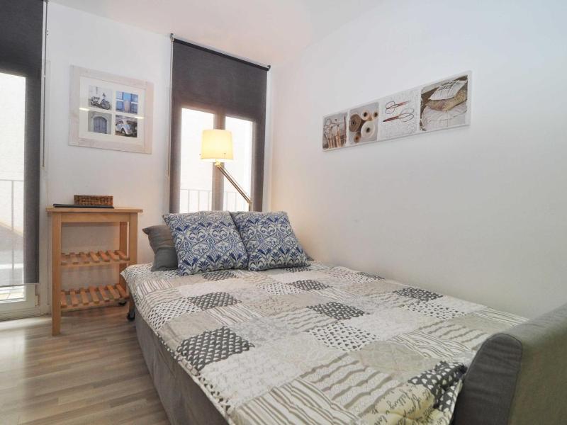 Apartamento acogedor en el centro de L'Escala con terraza privada - HISP-7-28 - image 12