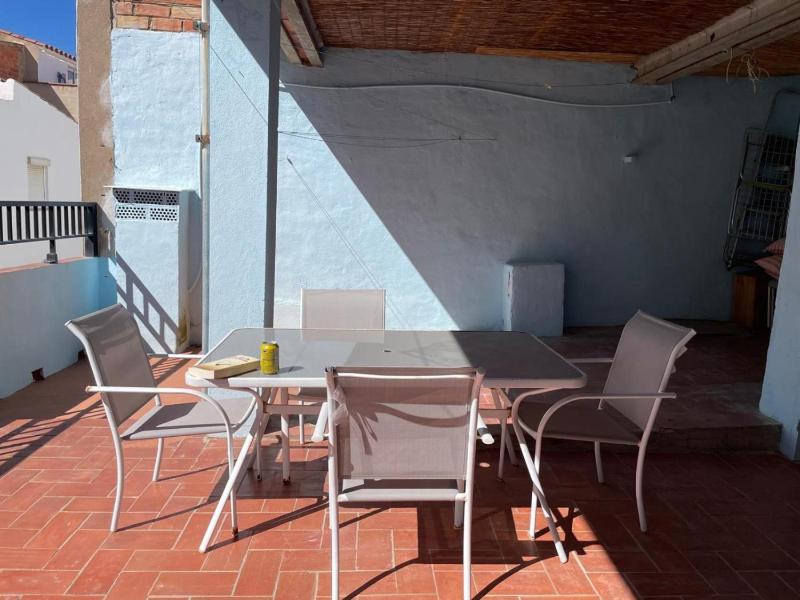 Apartamento acogedor en el centro de L'Escala con terraza privada - HISP-7-28 - image 3