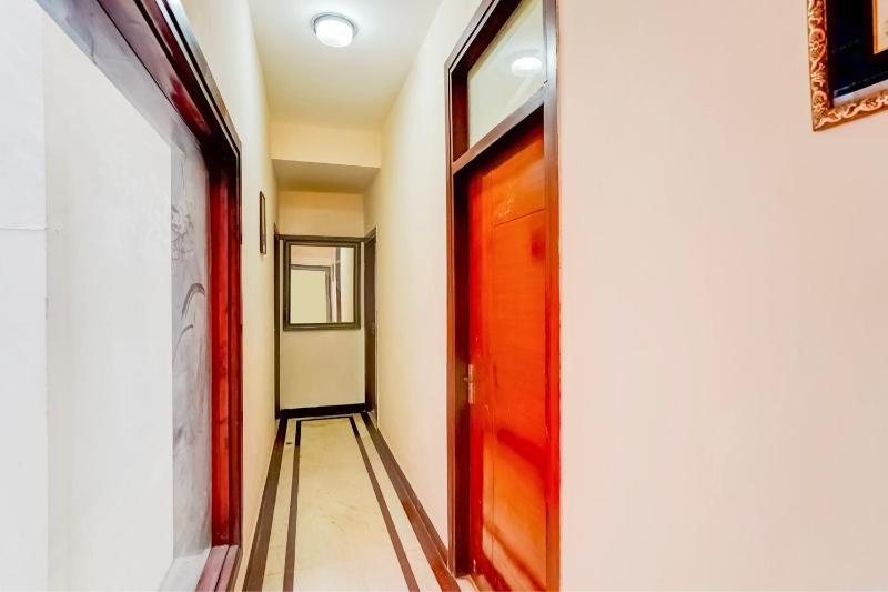 Hotel O Le Regent - image 3