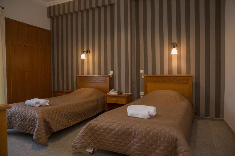 Single Room image 4