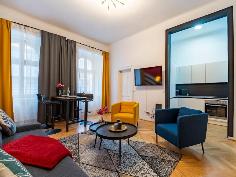 Premium Apartment for 4 near MuseumsQuartier Metro U2 & U3 - image 13