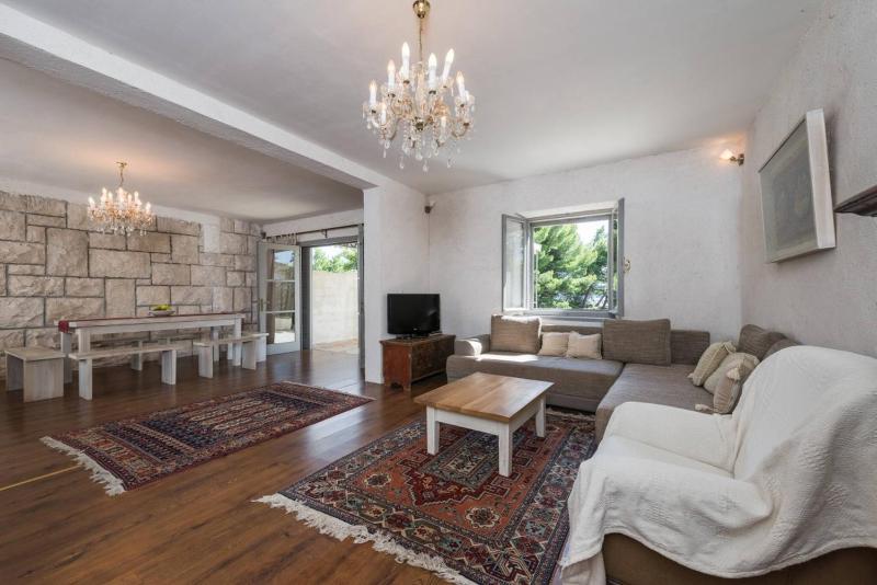 Luxury Villa Bol Oasis Brac With Heated Pool - image 8