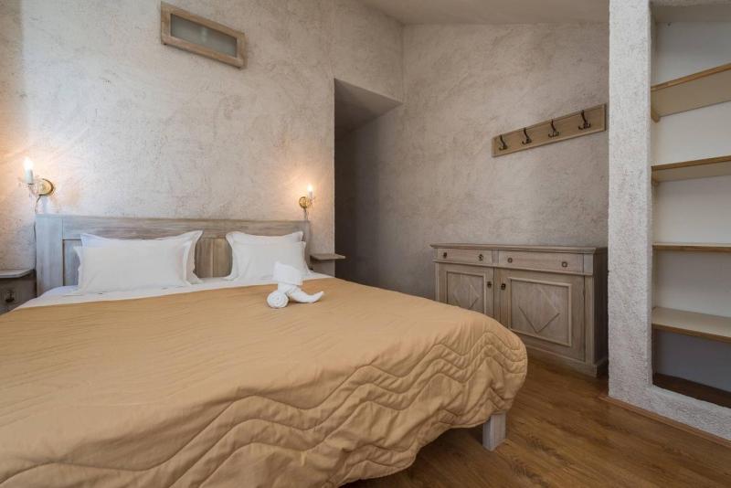 Luxury Villa Bol Oasis Brac With Heated Pool - image 2