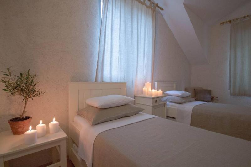 Luxury Villa Bol Oasis Brac With Heated Pool - image 44