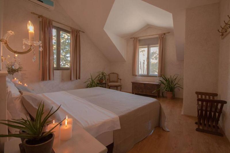 Luxury Villa Bol Oasis Brac With Heated Pool - image 30