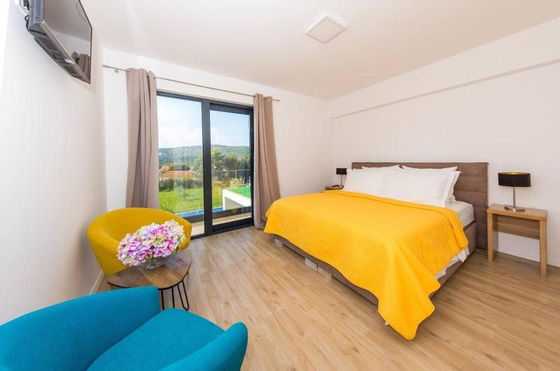 Villa Mlini Quiet Land with pool and badminton court - image 28